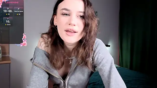 eshleeygreen online show from 11/28/25, 03:14