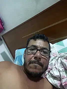 Snapshot of bruno_324278 chatting on 05/04/26, 07:21 bruno 324278 online show from 05/04/26, 07:21