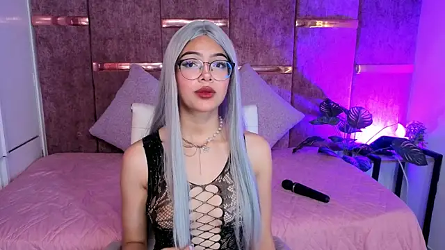  ViolletteNoir  online show from 11/27/25, 08:00