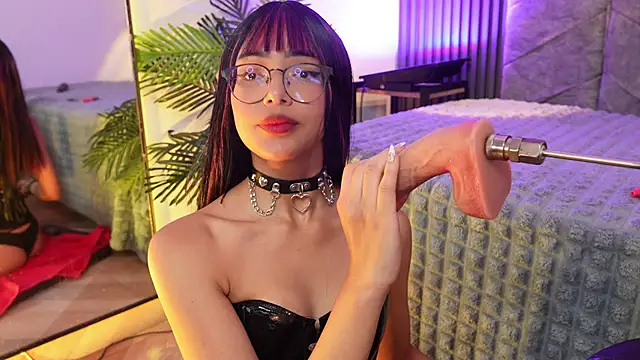  ViolletteNoir  online show from 03/27/26, 08:41