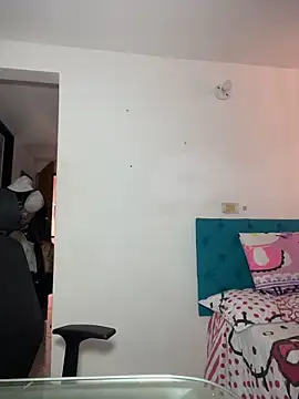 Melody Spencer26 online show from 12/15/25, 06:01