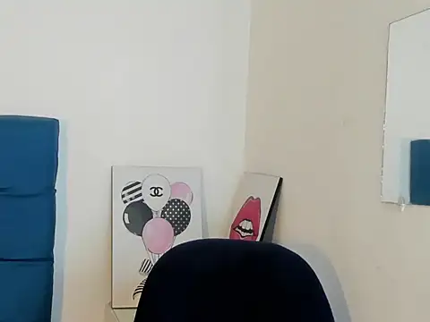 Valentino Lane online show from 02/03/26, 06:40