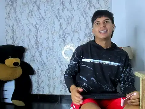 Valentino Lane online show from 02/20/26, 06:26