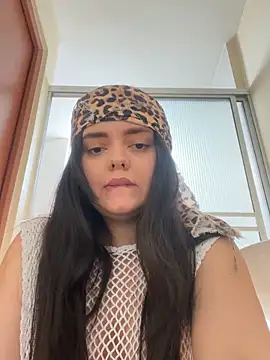 candicewest  online show from 12/21/25, 03:30