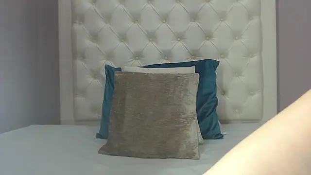 rossibaker online show from 11/27/25, 05:09