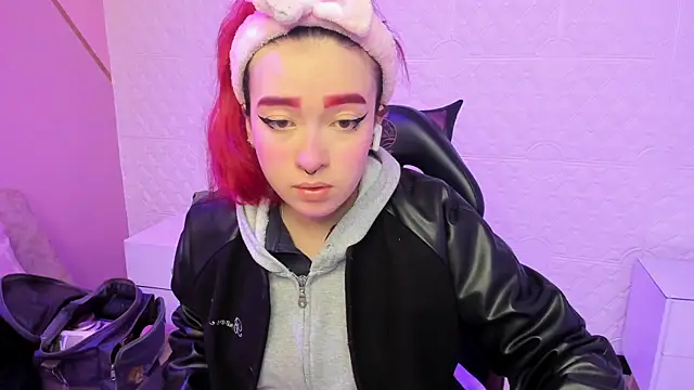 Dakkotta   online show from 11/22/25, 02:49