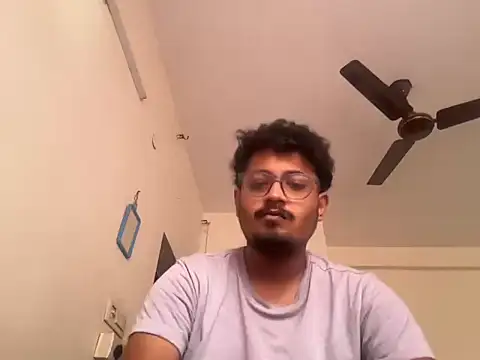 Snapshot of Your_yash2 chatting on 06/14/26, 11:34 Your yash2 online show from 06/14/26, 11:34