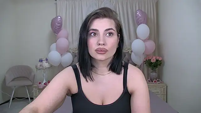 Snapshot of AdrianaTorres chatting on 02/24/26, 07:12 AdrianaTorres online show from 02/24/26, 07:12