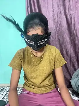 leenaboyxh online show from 12/15/25, 01:26