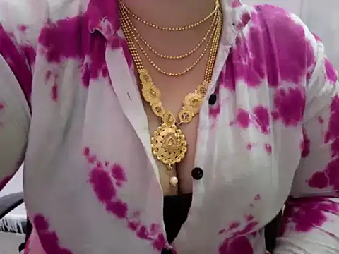 Tamil VirginAss2 online show from 02/16/26, 04:41