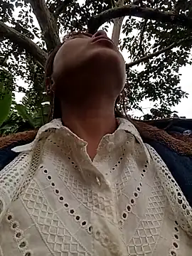 Snapshot of Missa-kute20 chatting on 11/07/25, 01:38 Missa-kute20 online show from 11/07/25, 01:38