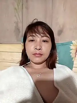 Missa-kute20 online show from 04/10/26, 10:14