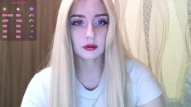 Snapshot of Nikki_Rose chatting on 11/28/25, 01:58 Nikki Rose online show from 11/28/25, 01:58