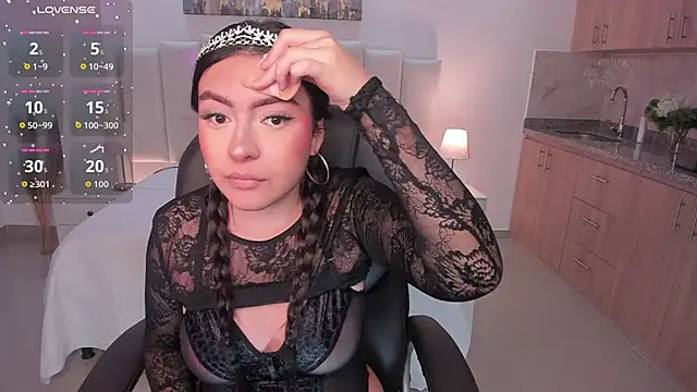 Maya vexx online show from 12/05/25, 08:16