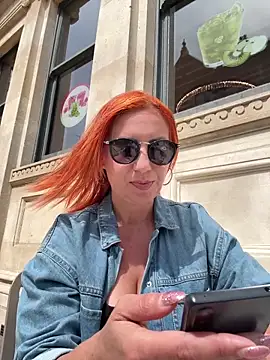 Snapshot of pervimilf chatting on 06/15/26, 10:28 pervimilf online show from 06/15/26, 10:28