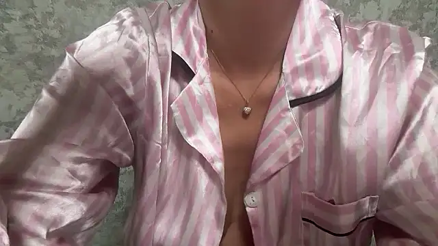 Angelinaa19 online show from 03/27/26, 08:41