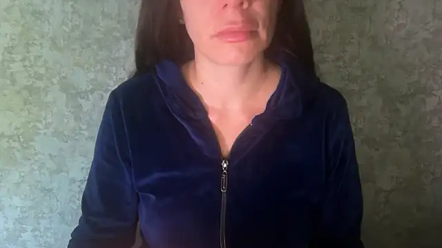 Angelinaa19 online show from 05/06/26, 06:08