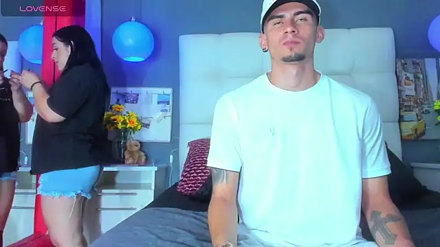 Sharon Tyga20 online show from 11/27/25, 08:33