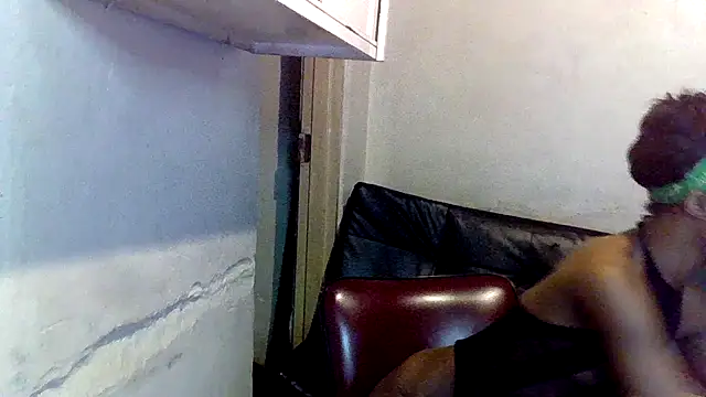 Nikistickyxx25 online show from 11/25/25, 04:45