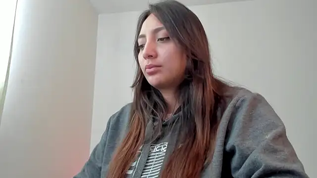 Snapshot of LilyGarcia chatting on 05/28/26, 05:10 LilyGarcia online show from 05/28/26, 05:10