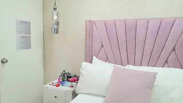 EimySanchez online show from 02/12/26, 07:31