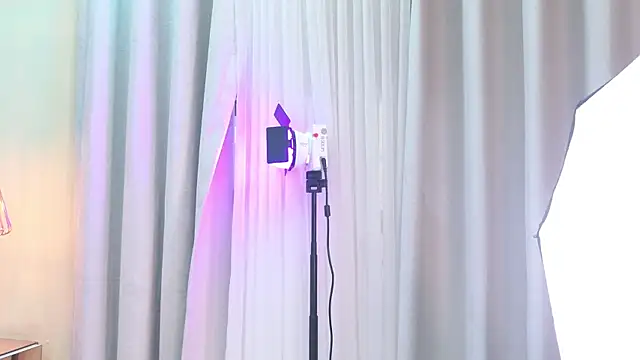 crystal gilton online show from 11/13/25, 07:13