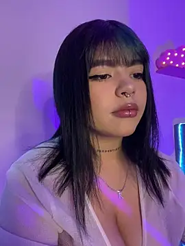 VIOLET EF online show from 11/11/25, 03:56