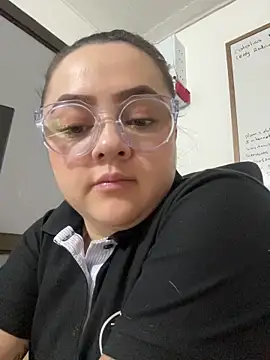 cleo wale  online show from 11/10/25, 10:53