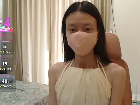 Lil-Cherries online show from 12/18/25, 03:01