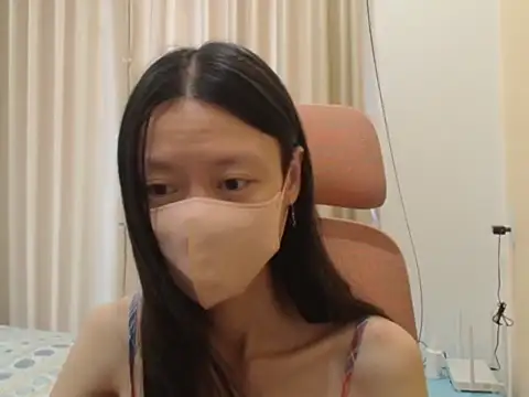 Lil-Cherries online show from 04/02/26, 02:42