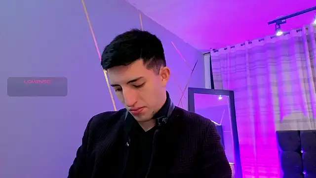 Un Sluttyy online show from 11/24/25, 11:43