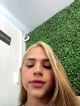 Sara  Secret online show from 01/08/26, 06:54