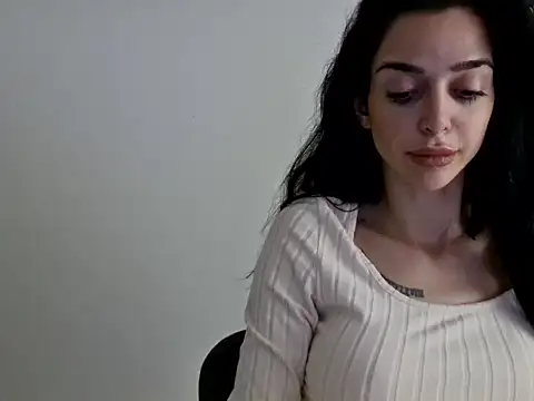 gloriyapg online show from 11/20/25, 10:37