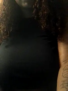 Fxncymuse online show from 11/15/25, 11:21