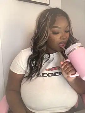 Fxncymuse online show from 02/24/26, 07:23