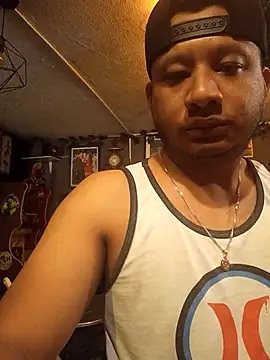 themorenofit08 online show from 03/17/26, 01:21