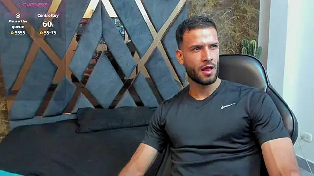 Snapshot of Jacob_Benelli chatting on 02/14/26, 11:23 Jacob Benelli online show from 02/14/26, 11:23