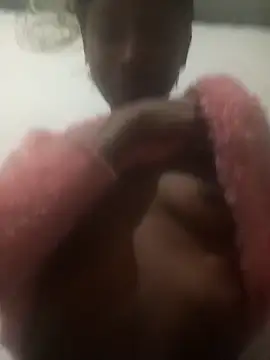 Aliis Love online show from 02/15/26, 02:30