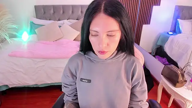 Neo sarah  online show from 02/08/26, 03:43