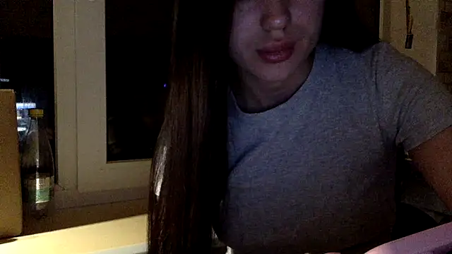 Snapshot of StarSecret chatting on 11/07/25, 09:15 StarSecret online show from 11/07/25, 09:15