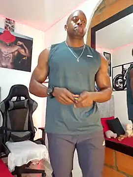 Snapshot of MIKE_KILIANjs chatting on 02/14/26, 02:47 MIKE KILIANjs online show from 02/14/26, 02:47