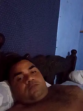 Snapshot of CUTE_V_LOVE chatting on 11/27/25, 05:26 CUTE V LOVE online show from 11/27/25, 05:26