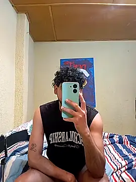 prototipoA45 online show from 11/21/25, 03:00