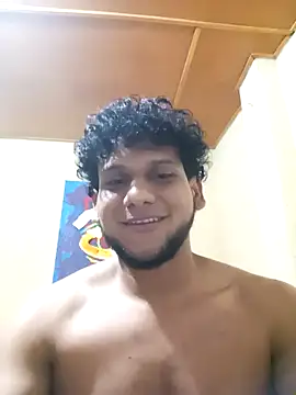 prototipoA45 online show from 12/15/25, 06:28