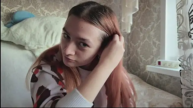 SweetLiaison online show from 11/25/25, 06:57