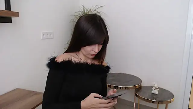 Veronichkaaa online show from 11/14/25, 08:35