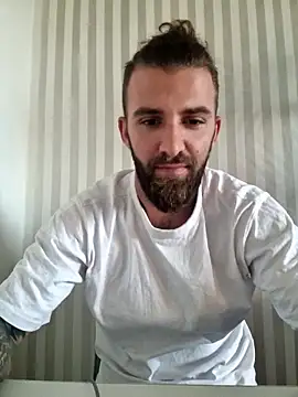 ramy120199 online show from 11/07/25, 11:54