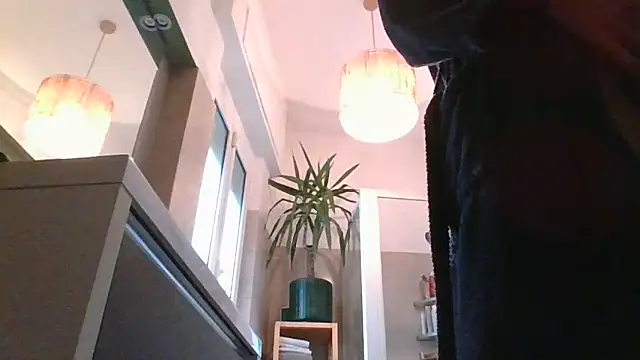 CuteDaddy92 online show from 11/25/25, 01:33