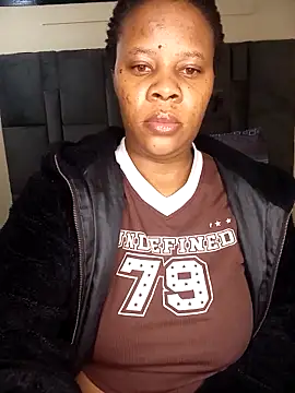 Emmylove-xr25 online show from 04/30/26, 07:47