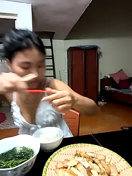 Lynly k2 online show from 03/03/26, 12:33